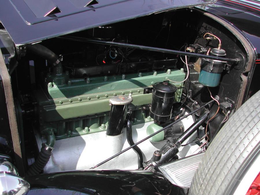  Packard Standard Eight Model 902 Phaeton 1932 года  (фото 8 из 13)